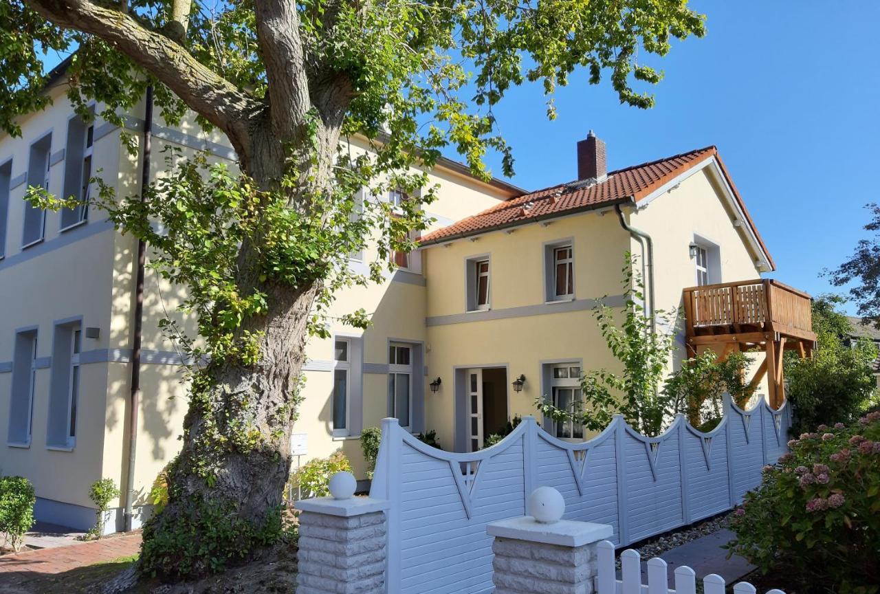 Ferienwohnung Villa Im Park Wangerooge Exterior foto